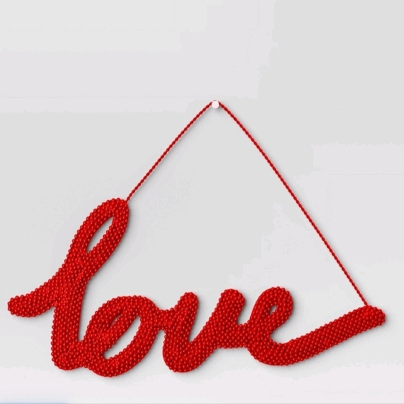 Threshold target 2025 Beaded Love Valentine's Wall Hanging decor, NWT 7.5 × 15.5 - Picture 6 of 7